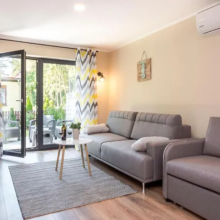 Apartment Parkowa 13 Darlowko