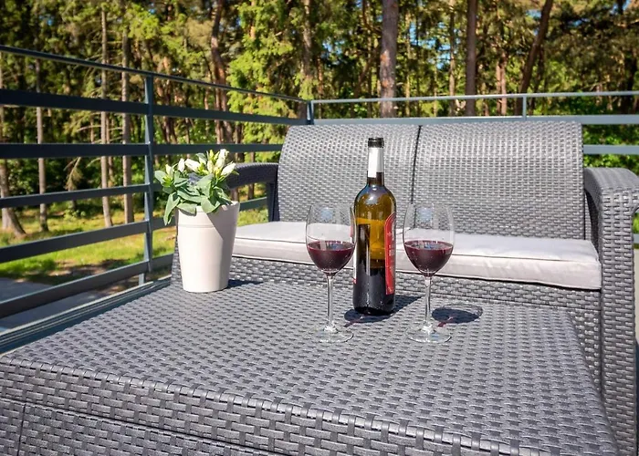 Apartment Parkowa 13 *